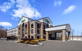 Holiday Inn Express in Grove City Pa