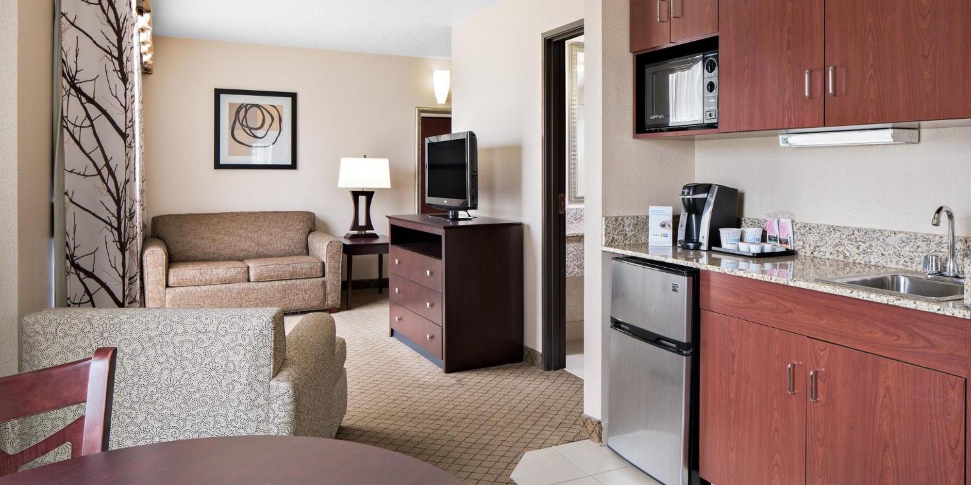 Holiday Inn Express Grove City - Premium Outlet Mall By Ihg Exterior photo