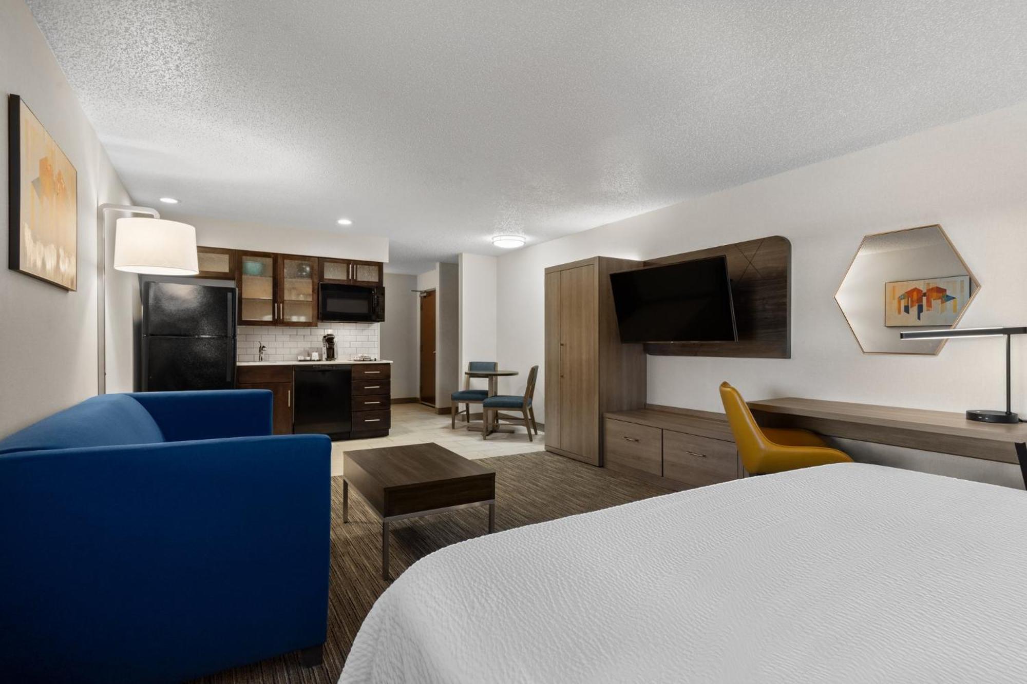 Holiday Inn Express Grove City - Premium Outlet Mall By Ihg Exterior photo