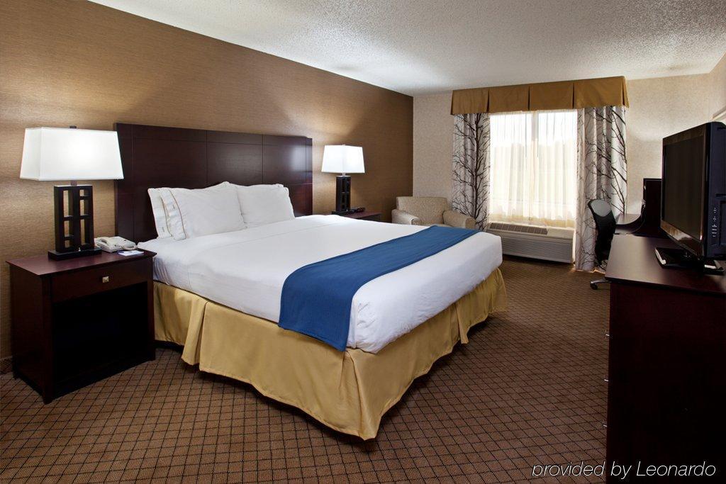 Holiday Inn Express Grove City - Premium Outlet Mall, An Ihg Hotel Room photo
